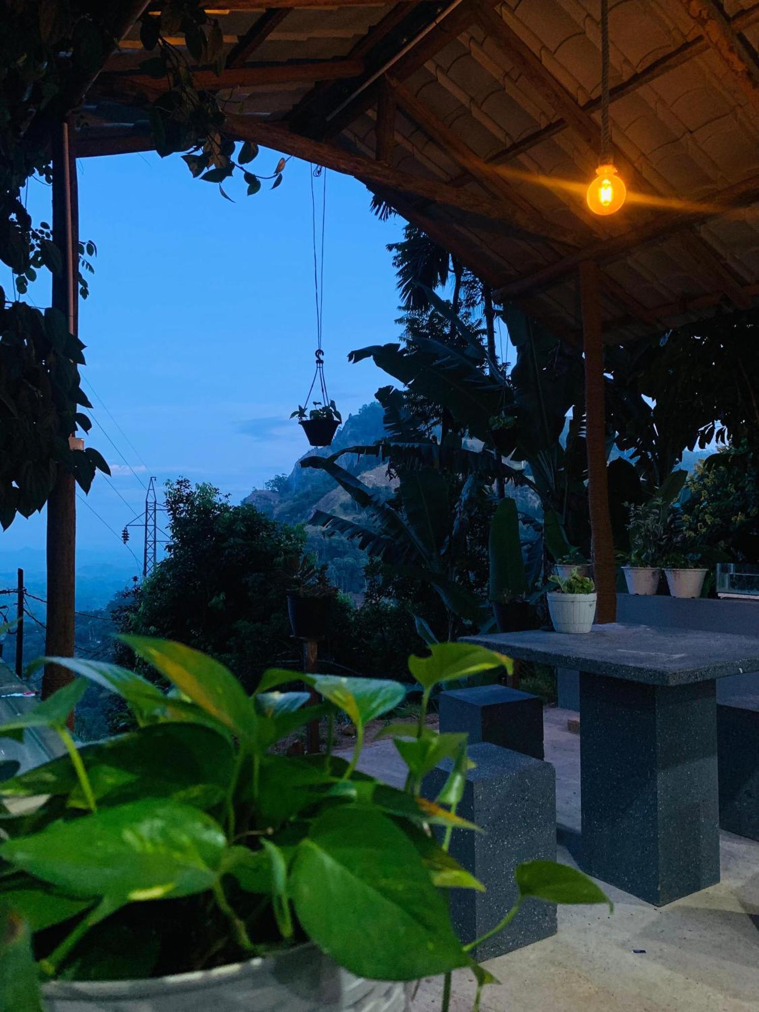 Meditation Monastery Stay Ella Ngoại thất bức ảnh
