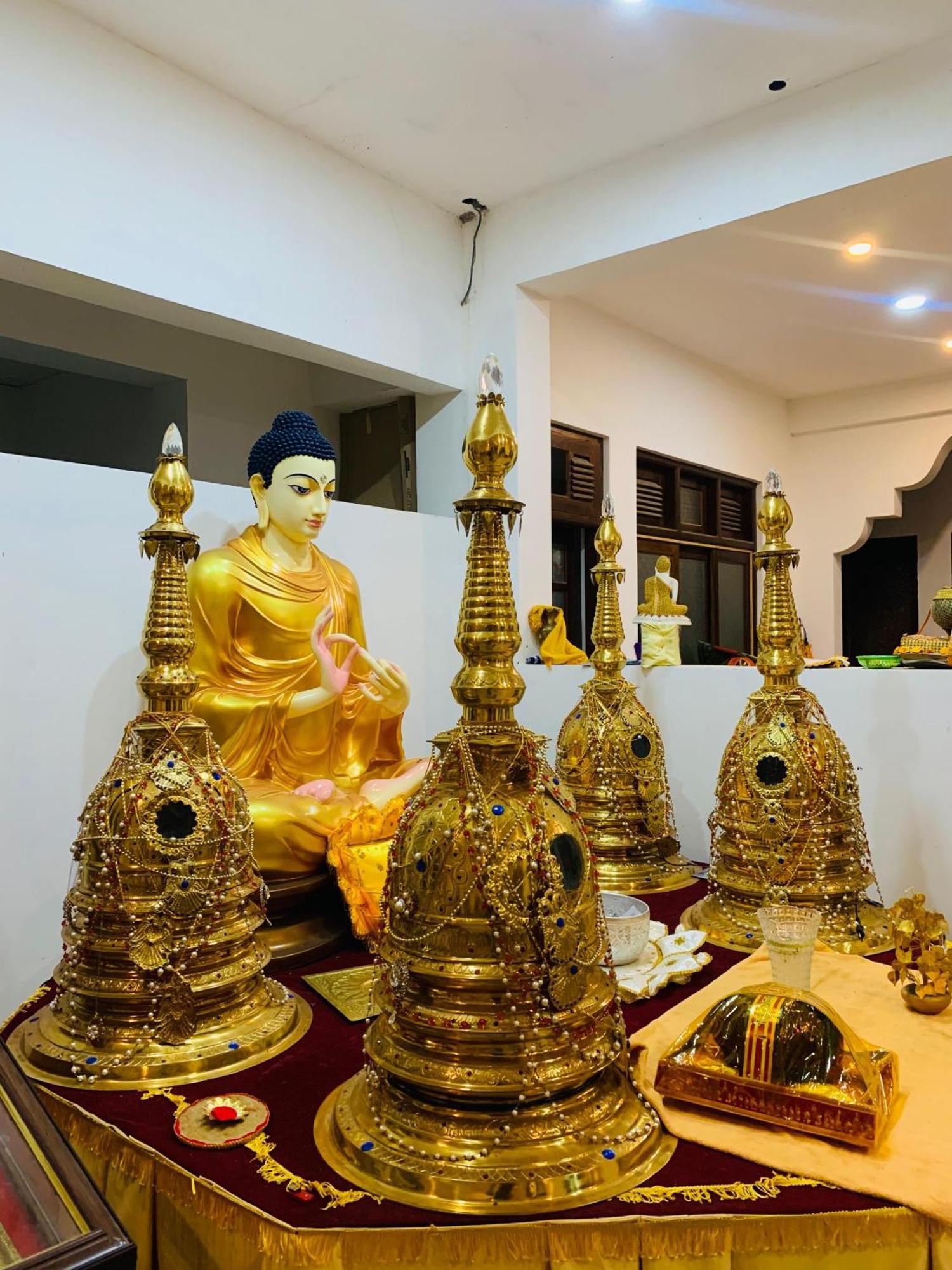 Meditation Monastery Stay Ella Ngoại thất bức ảnh