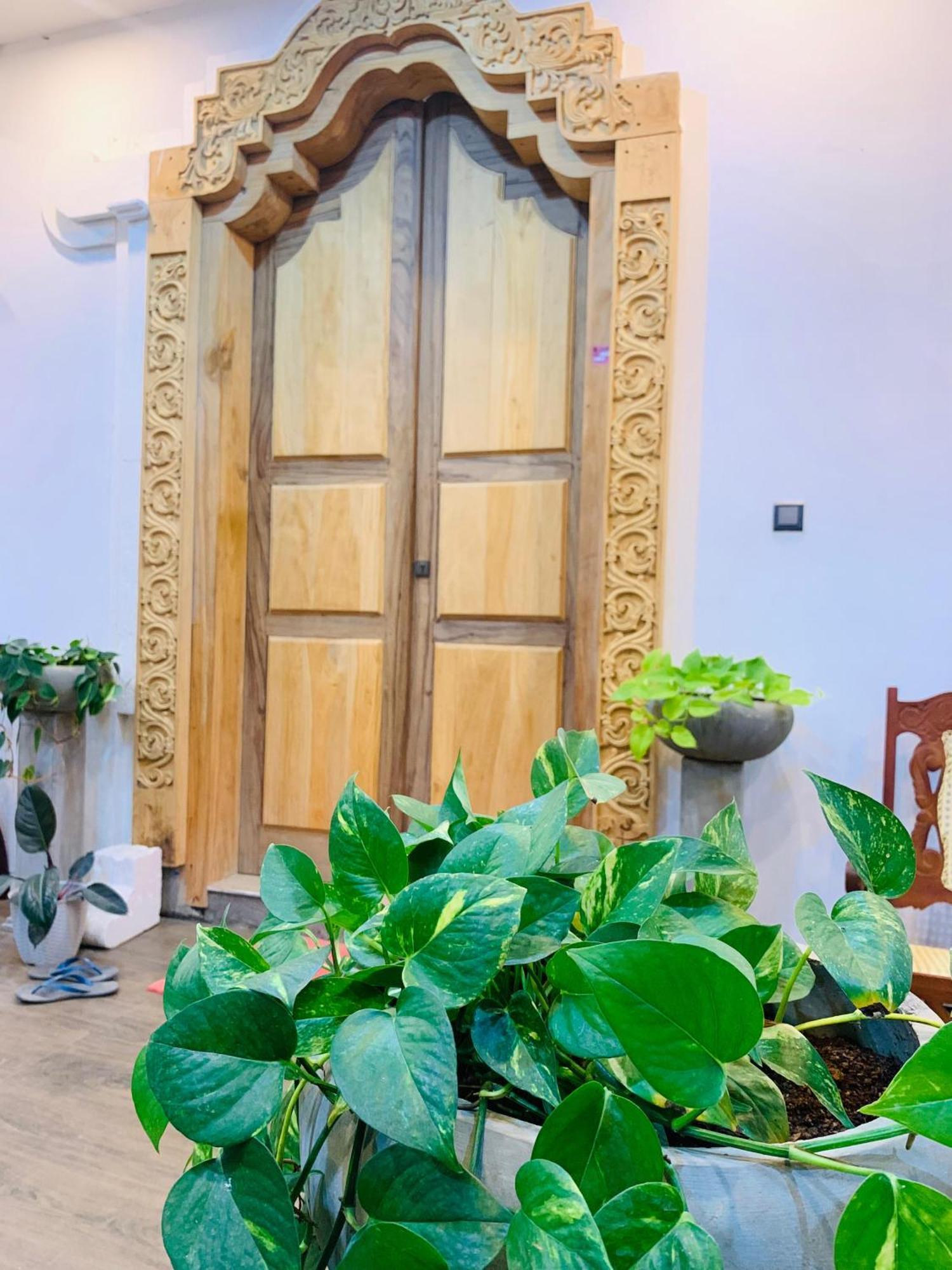 Meditation Monastery Stay Ella Ngoại thất bức ảnh